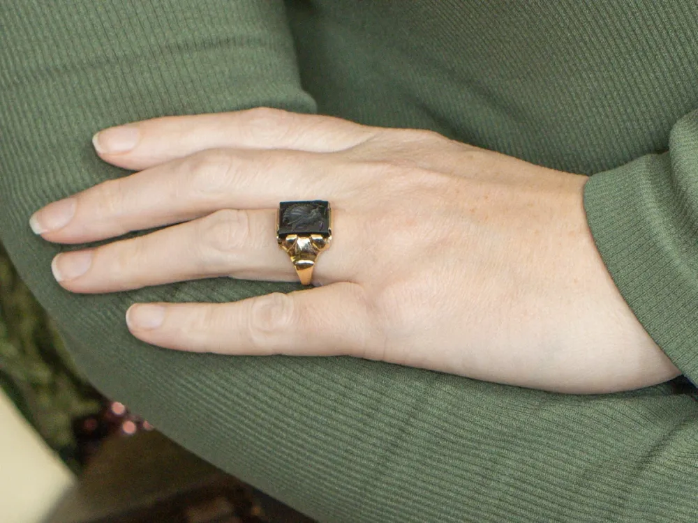 Men's 10K Yellow Gold Ebbenhout Onyx Intaglio Ring