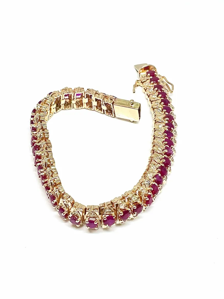 Vintage gold, ruby and diamond bracelet