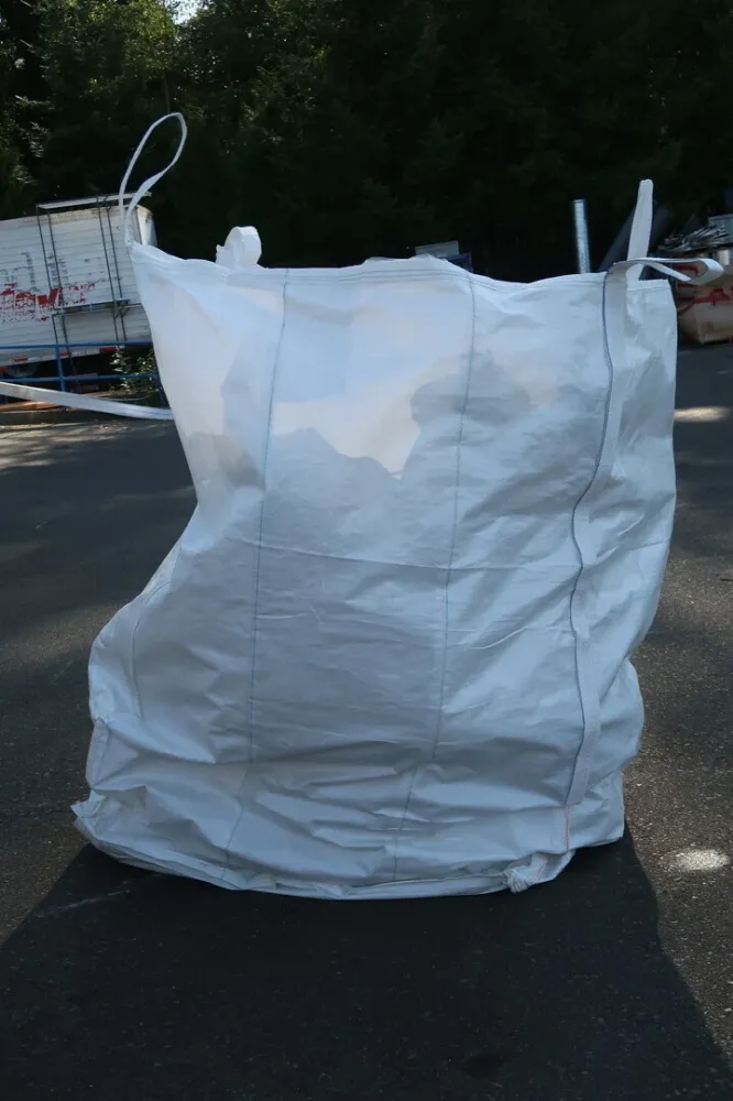 2,204 lb. Capacity Bulk Bag 36.5" x 46.5" x 70"