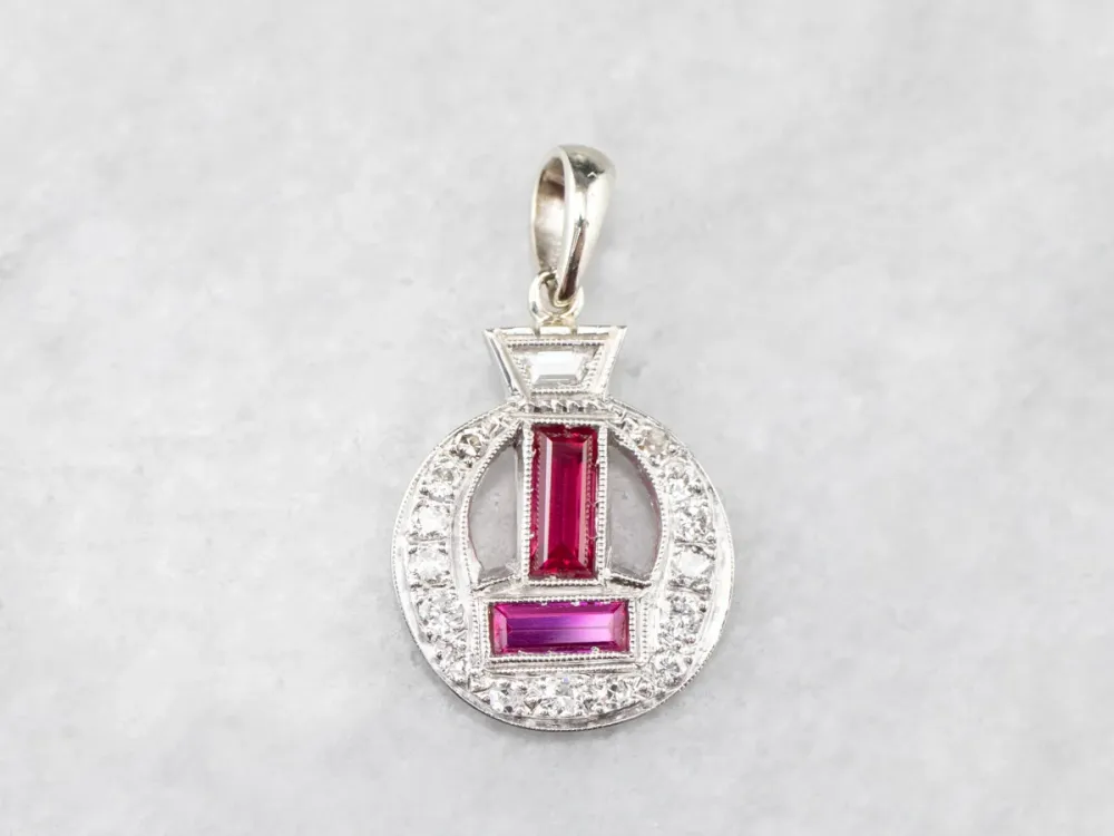 Industrieel Zwaar Belastbaar Art Deco Synthetic Ruby and Diamond Pendant