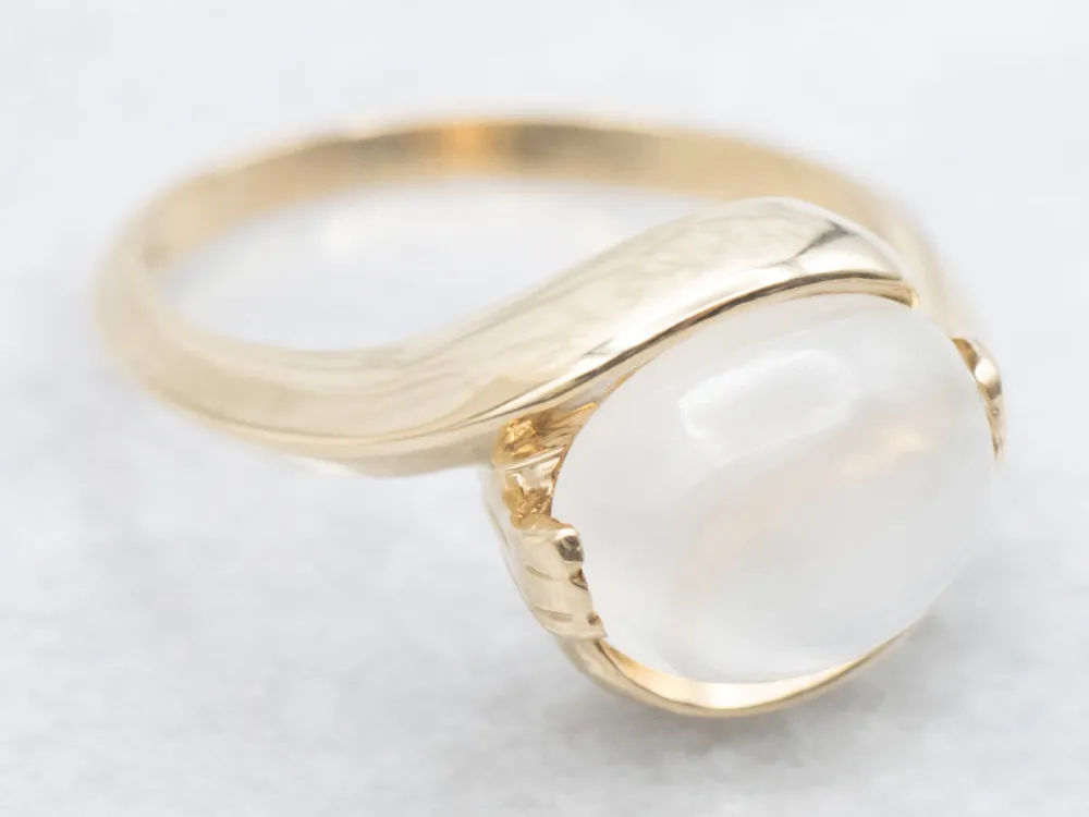 Aardings East-West Set Moonstone Bypass Ring
