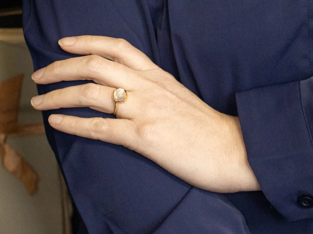 Aardings East-West Set Moonstone Bypass Ring