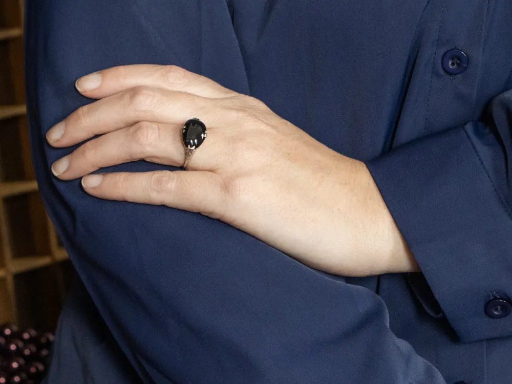 Antique East-to-West Set Zwart Onyx Filigree Ring