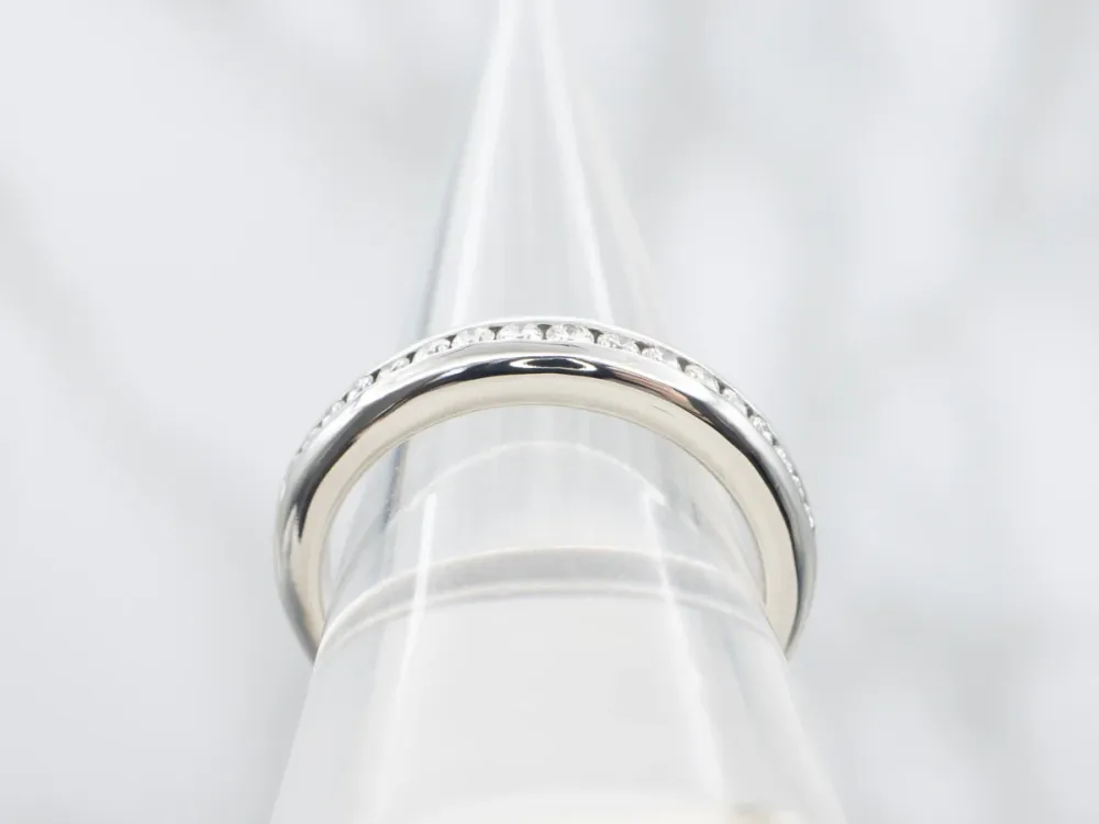 Palladium and Diamond Channel-Set Wedding Band Zwart Rubber