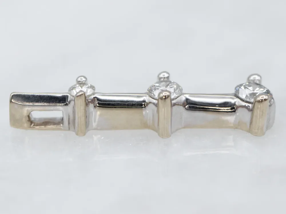 Muuranker Graduated Diamond Drop Pendant