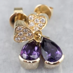 Sweetheart Amethyst and Diamond Drop Earrings met ring haak
