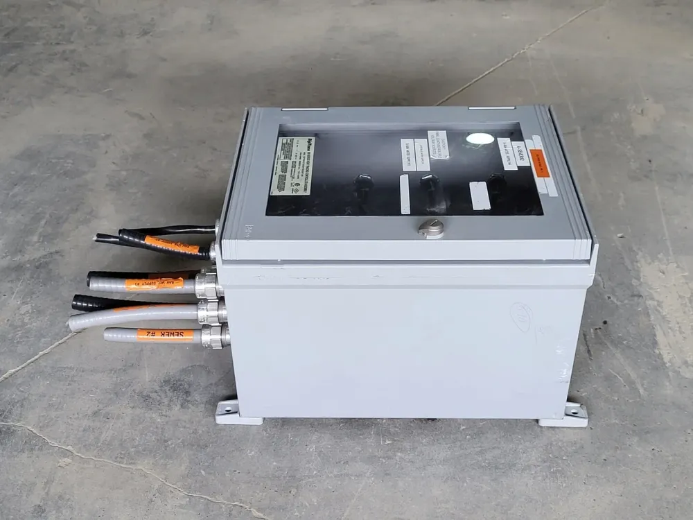 920 Series Heat Tracing Controller Assembly 920E9FWQSIS304SS3204LAM