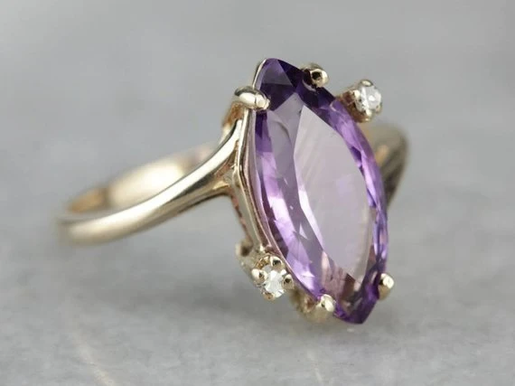 Amethyst and Diamond Bypass Ring - DIN Norm