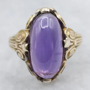 Antique Scrolling Goud Amethyst Cabochon Ring