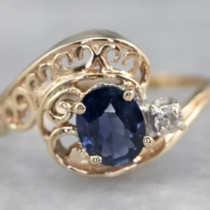 Asymmetrical Sapphire Diamond Gouden Filigree Ring
