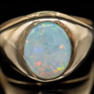 Bezel Set Australian Opal Vintage Gouden Ring