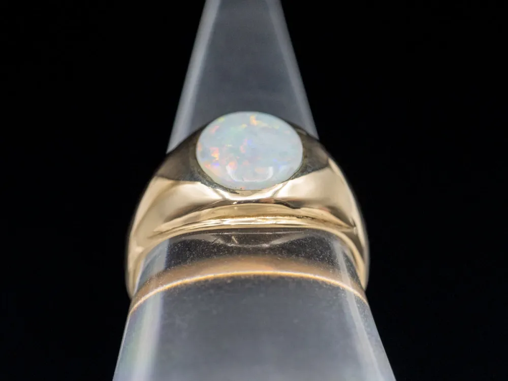 Bezel Set Australian Opal Vintage Gouden Ring