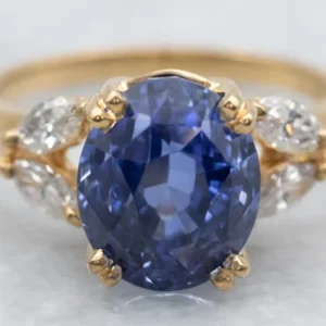 Geavanceerd Sapphire and Diamond Engagement Ring - DIN Norm