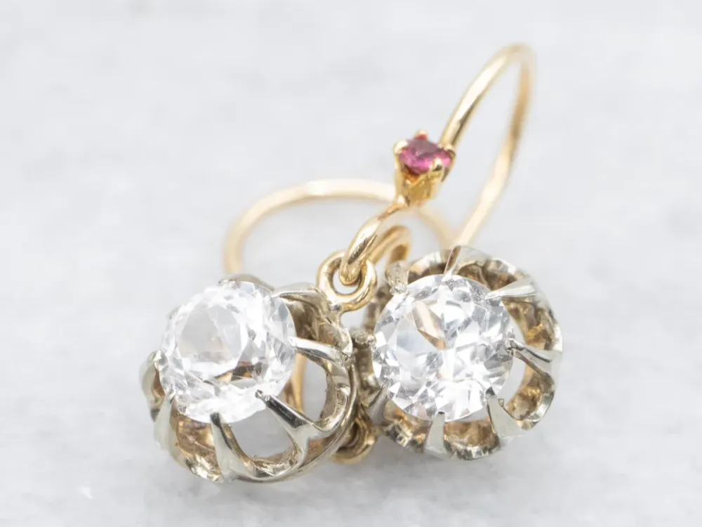 Gegalvaniseerd Buttercup Sneeuwwit Sapphire and Ruby Drop Earrings