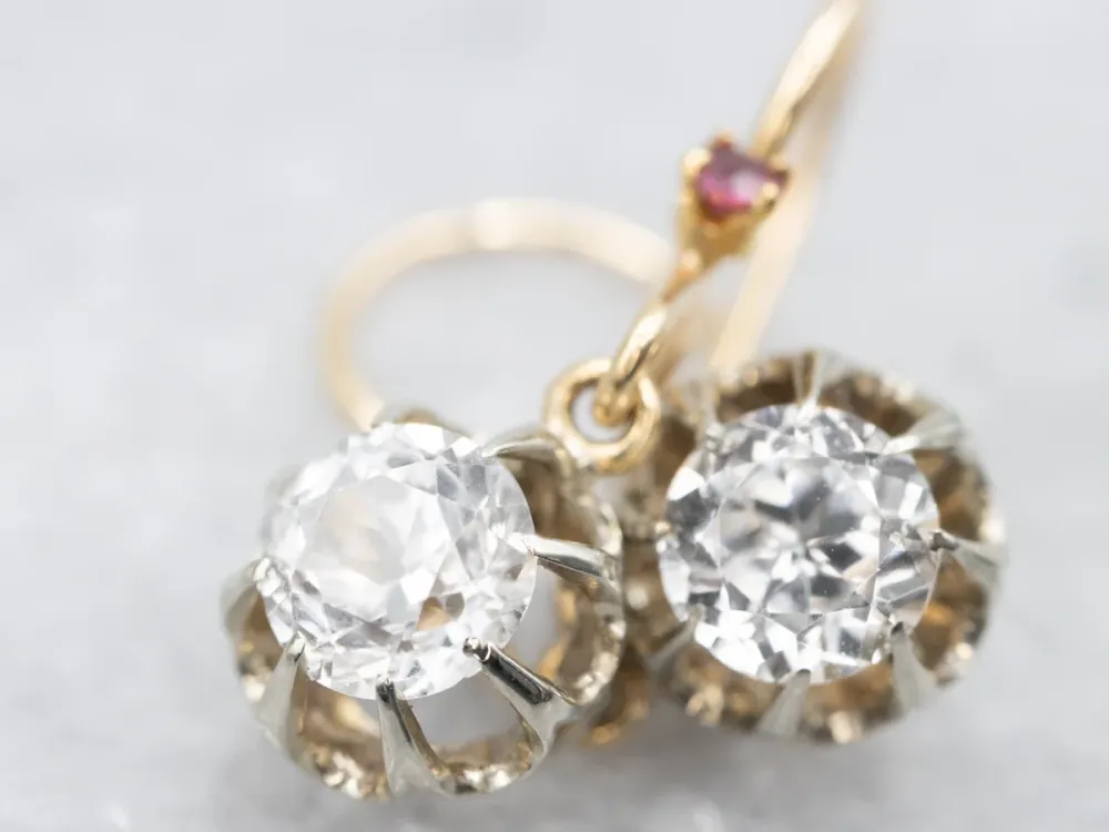 Gegalvaniseerd Buttercup Sneeuwwit Sapphire and Ruby Drop Earrings