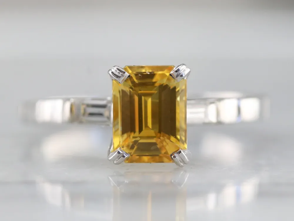 Gegalvaniseerd Goudgeel Sapphire Diamond Engagement Ring
