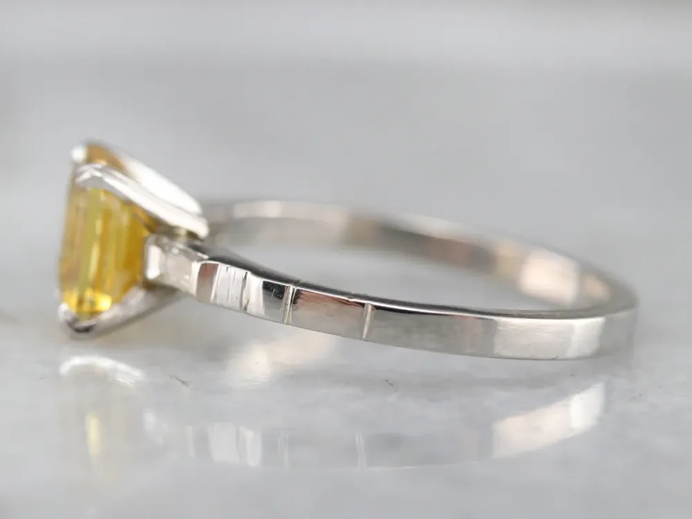 Gegalvaniseerd Goudgeel Sapphire Diamond Engagement Ring