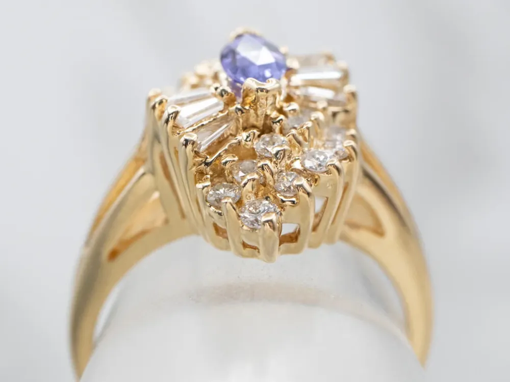 Gegalvaniseerd Marquise Tanzanite and Diamond Cluster Ring