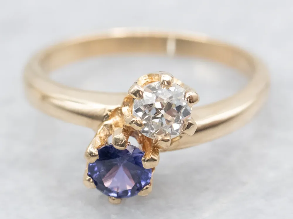 Gegalvaniseerd Paars Sapphire and Old Mine Cut Diamond Toi et Moi Ring
