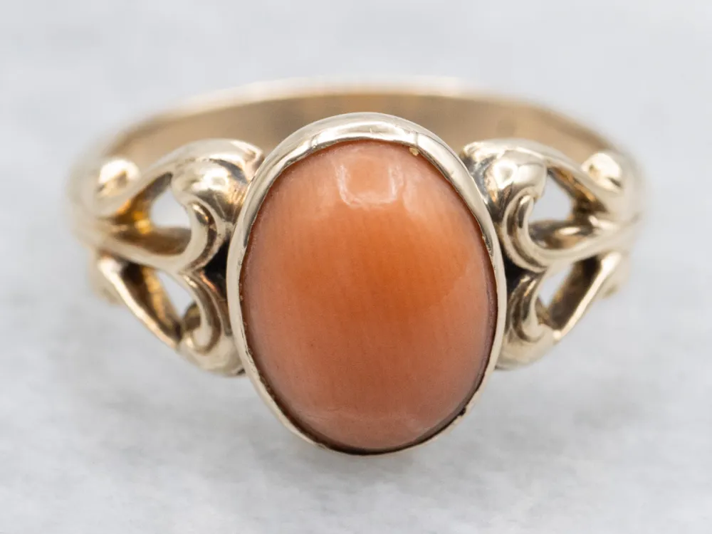 Gegalvaniseerd Victorian Revival Koraal and Gold Ring