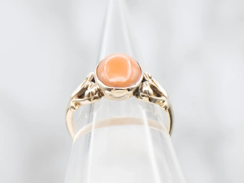 Gegalvaniseerd Victorian Revival Koraal and Gold Ring