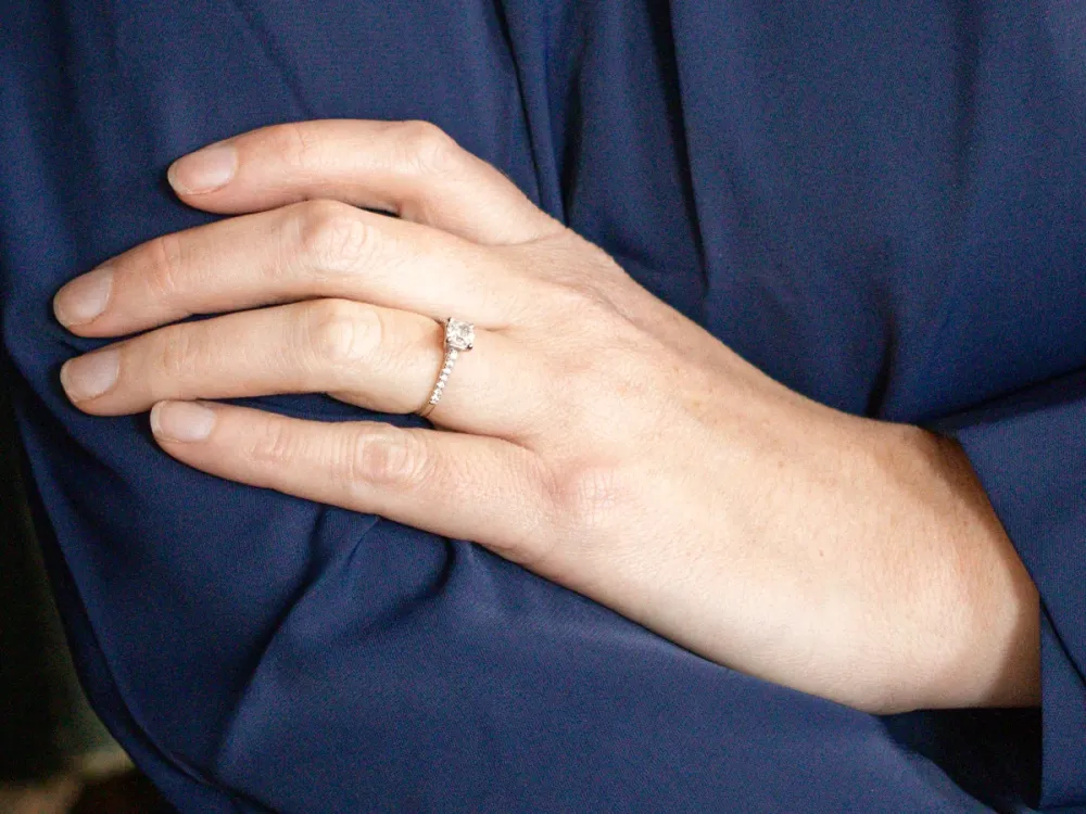 GIA Gewaarborgd Cushion Cut Diamond Engagement Ring met CE-Keurmerk