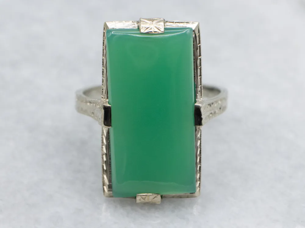 Hand-Engraved Groen Onyx Art Deco Era Ring