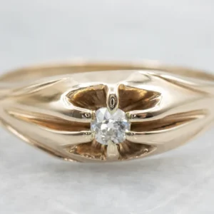 Industrieel Zwaar Belast Belcher Set Old Mine Cut Diamond Engagement Ring
