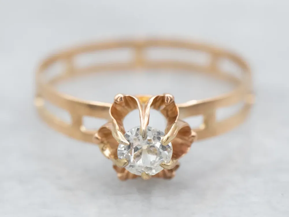 Industrieel Zwaar Belast Lovely Old Mine Cut Diamond Buttercup Ring