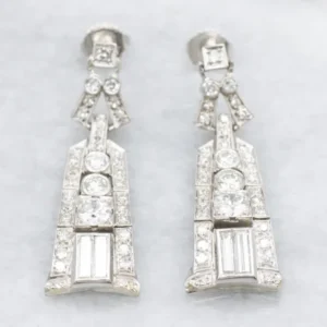 Industrieel Zwaar Belast Platinum Old Hollywood Old Mine and European Cut Diamond Drop Earrings