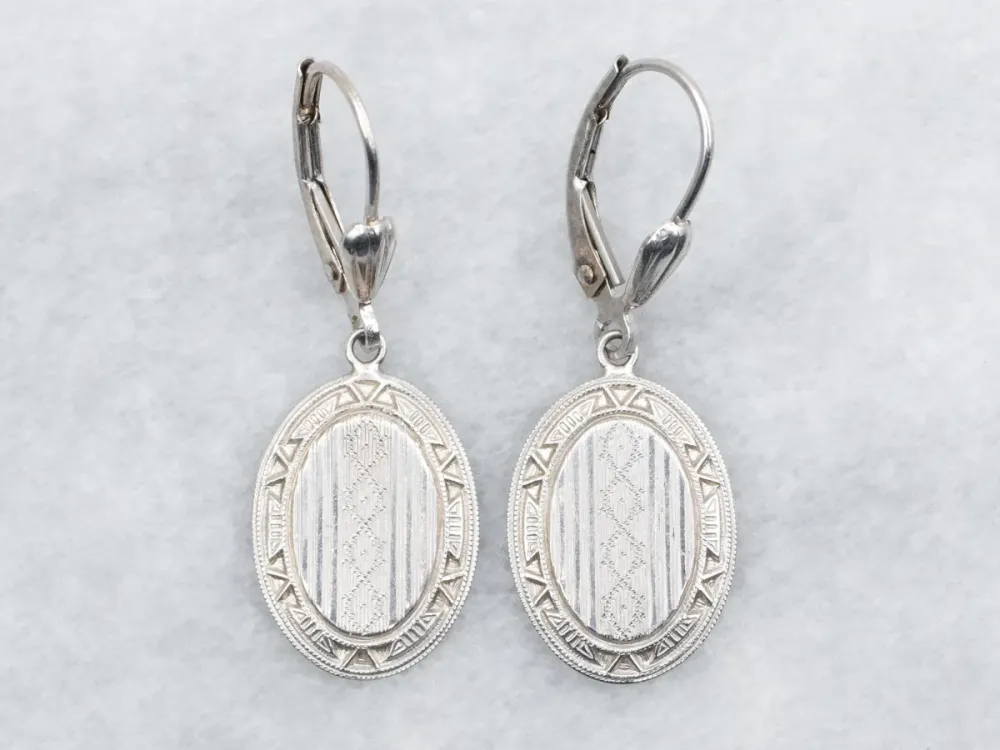 Industrieel Zwaar Belast White Gouden Etched Drop Earrings