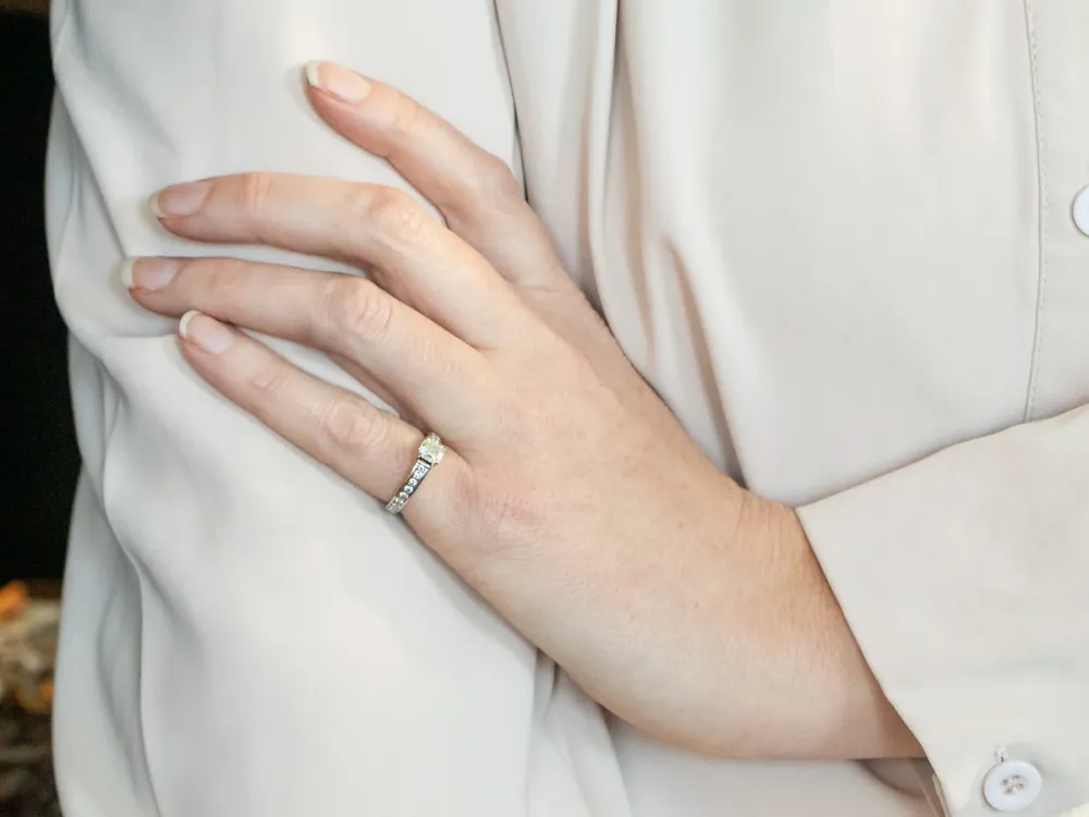Modern EGL Geverifieerd Diamond Engagement Ring Diamond Shoulders