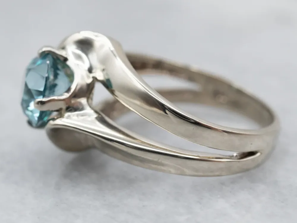 Modernist Blue Zircon Ring Ivoor Gold