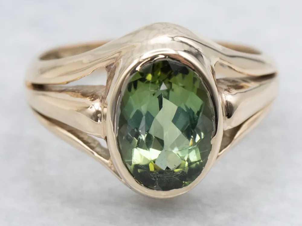 Mosgroen Tourmaline Solitaire Ring