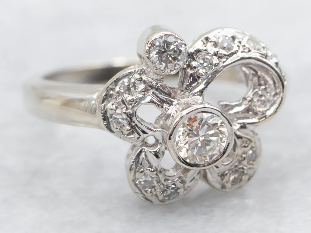 Ouderwets Swirling Diamond Cocktail Ring - DIN Norm