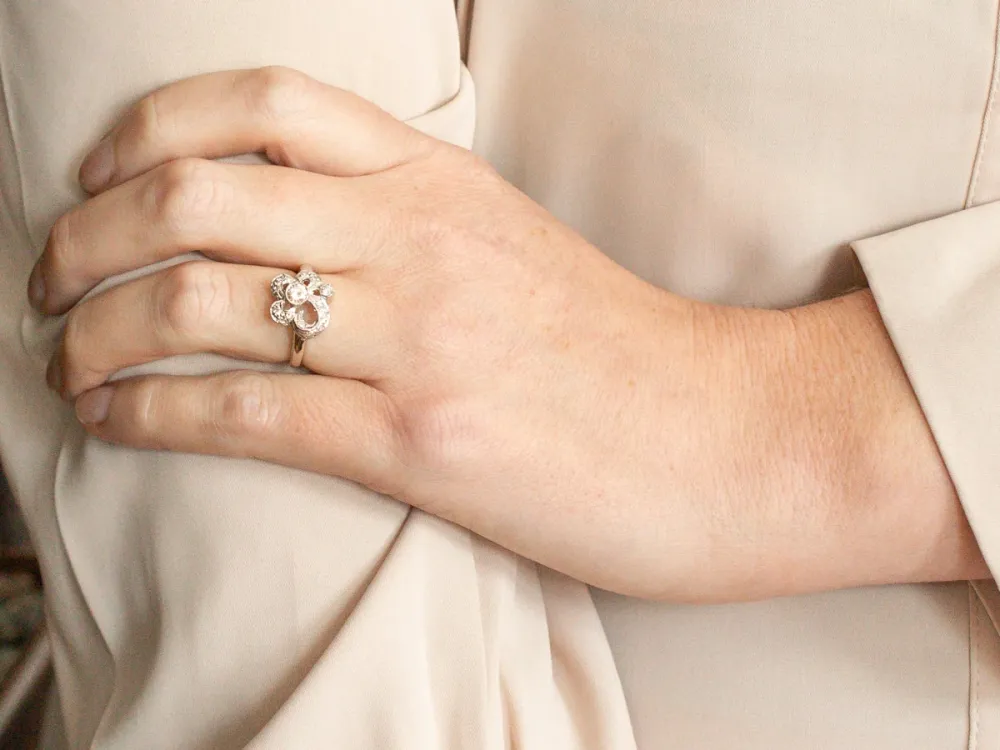 Ouderwets Swirling Diamond Cocktail Ring - DIN Norm