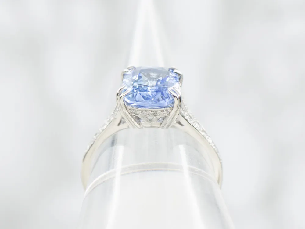 Platinum Sapphire and Diamond Engagement Ring met CE-Keurmerk