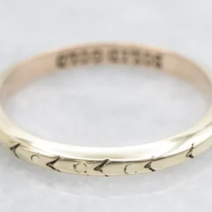 Retro Gold Chevron Pattern Band - DIN Norm