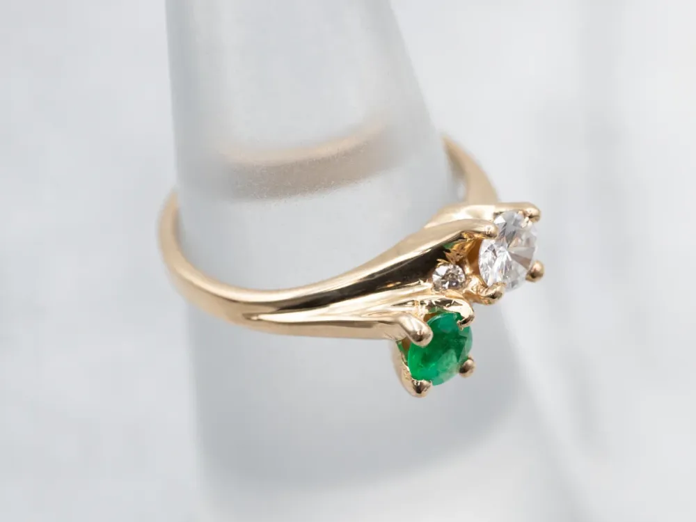 Roestvrij Staal Oud Gold Emerald and Diamond Bypass Ring