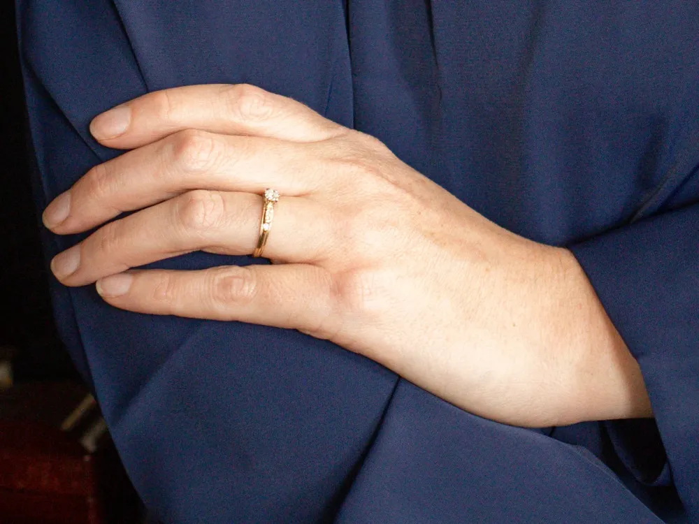 Roestvrij Staal Round and Baguette Cut Diamond Engagement Ring
