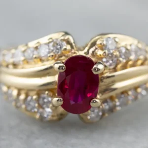 Ruby Diamond Gouden Engagement Ring