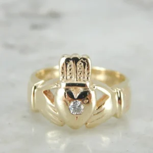 Substantial Claddagh Ring Diamond - DIN Norm