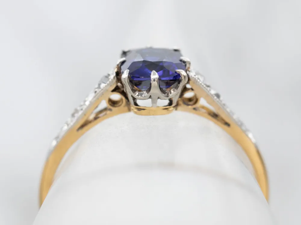 Uniek Sapphire and Old Mine Cut Diamond Ring met CE-Keurmerk