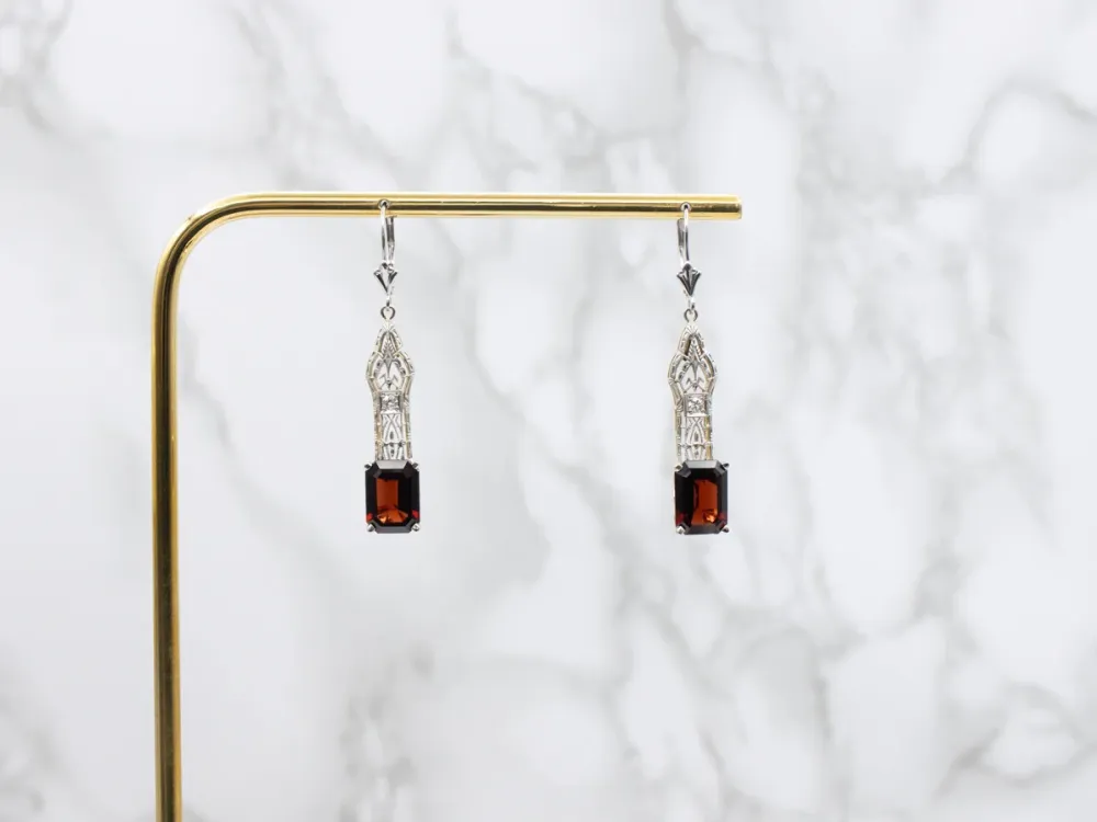 Upcyled Deco Diamond Filigree and Garnet Drop Earrings met CE-Keurmerk