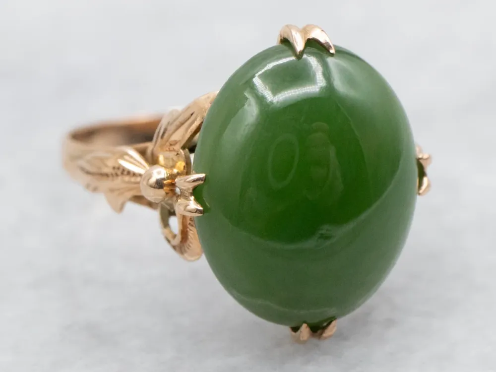 Van vroeger Botanical Gold Nephrite Jade Ring