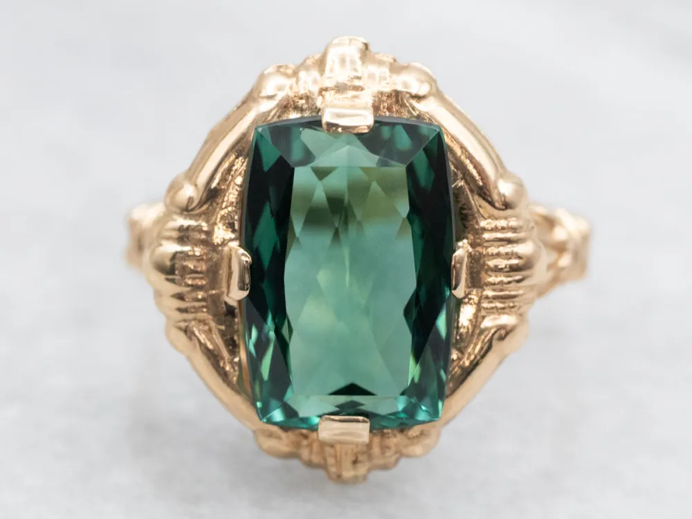 Victorian Revival Groen Tourmaline Ring