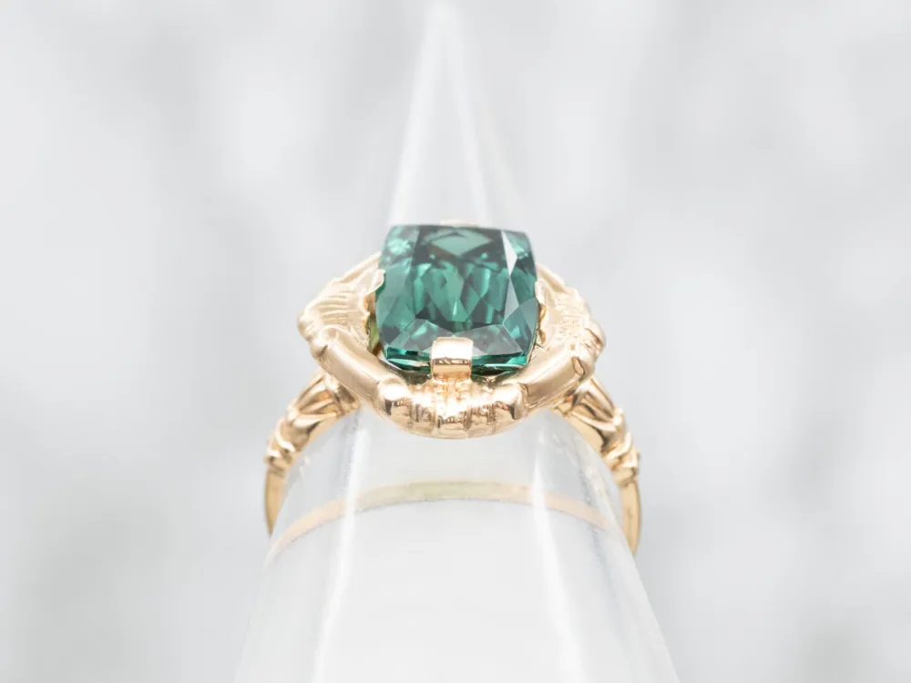 Victorian Revival Groen Tourmaline Ring