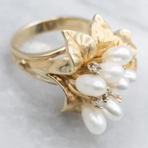 Vintage Afgewerkt Gold Pearl and Diamond Flower Ring