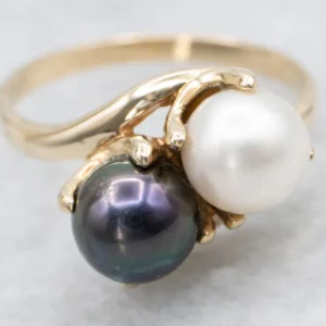 Vintage Black and White Pearl Bypass Ring