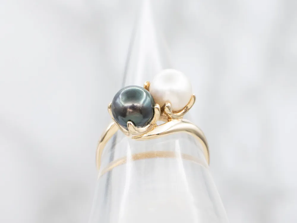 Vintage Black and White Pearl Bypass Ring